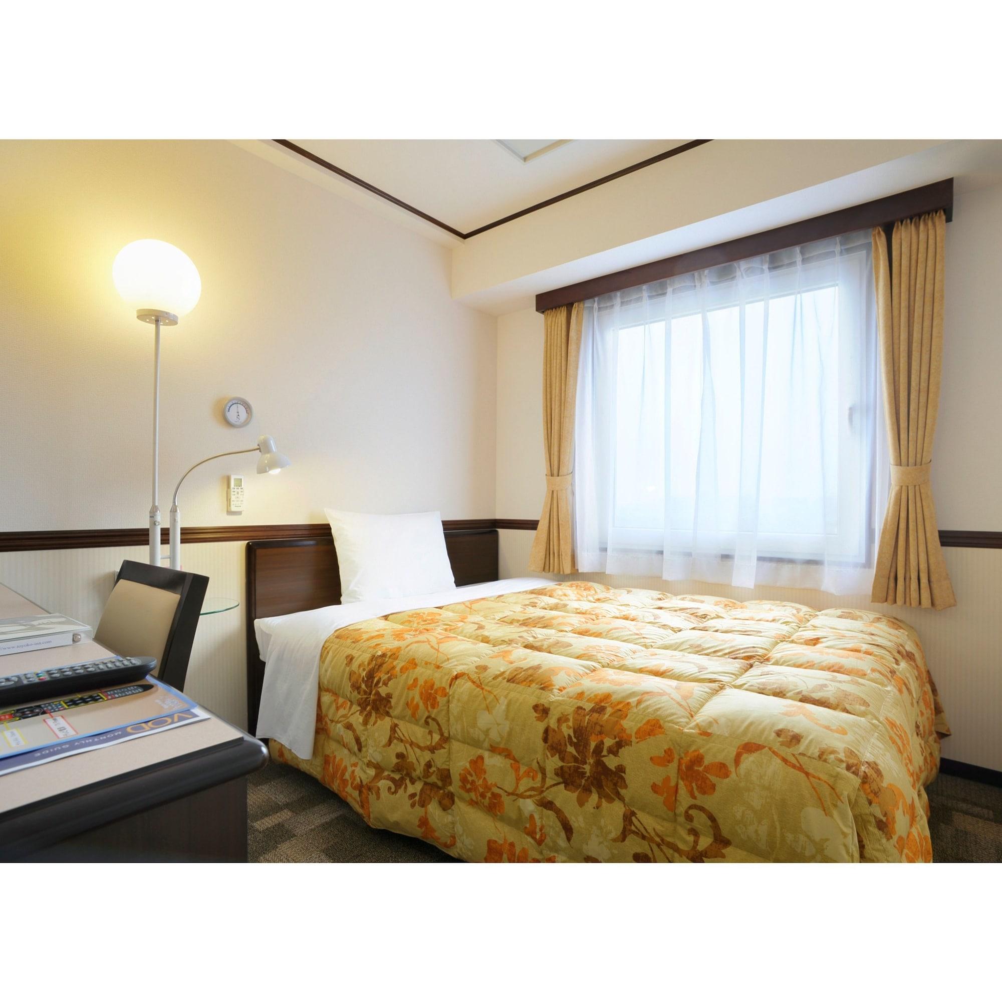 Toyoko Inn Tokyo Eki Shin Ohashi Mae Exterior foto
