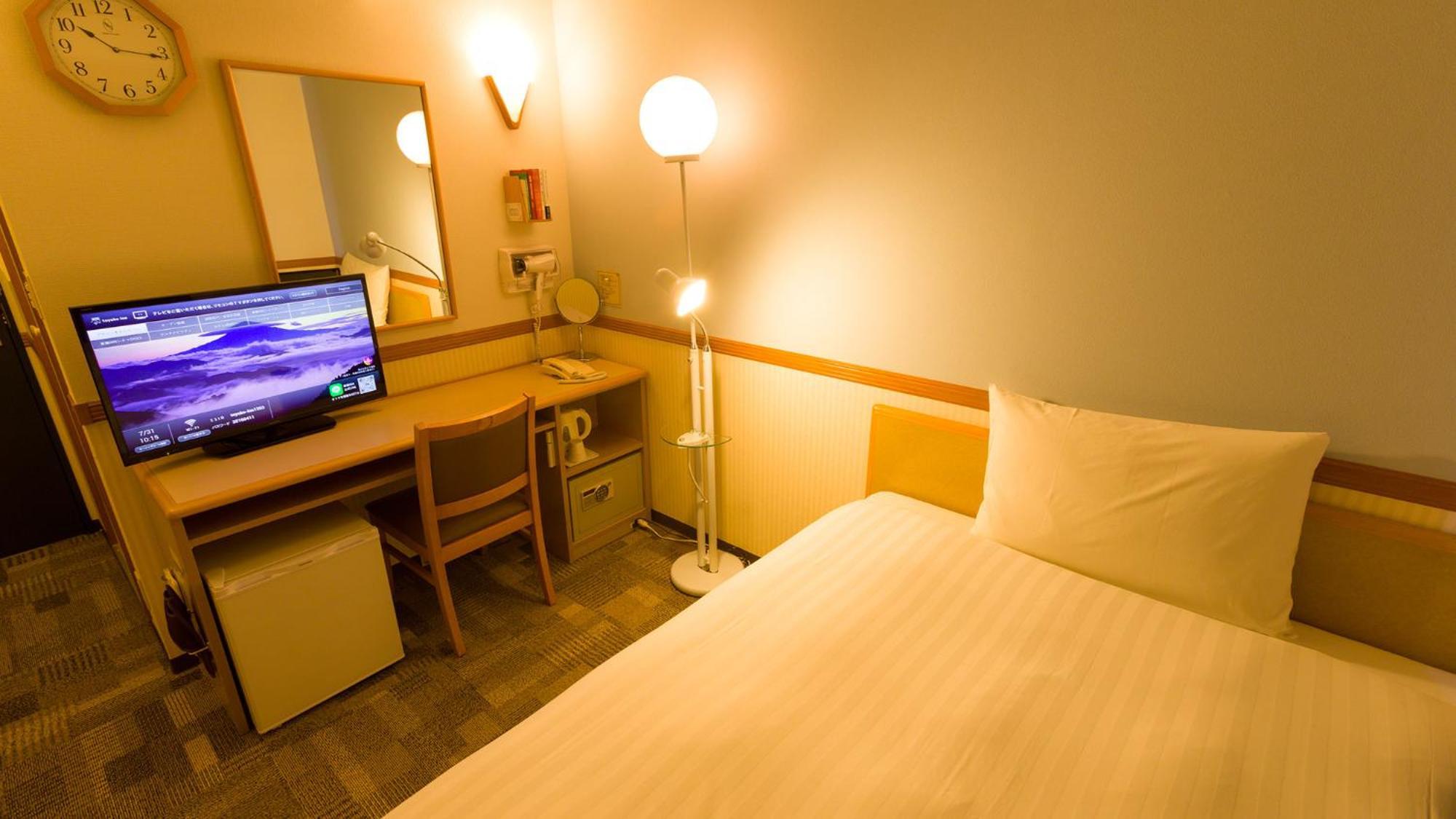 Toyoko Inn Tokyo Eki Shin Ohashi Mae Habitación foto